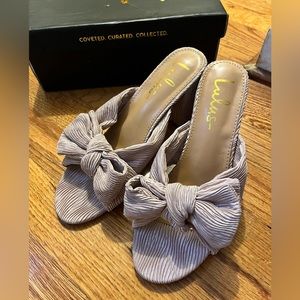 Lulu’s Dorothea Blush Heels